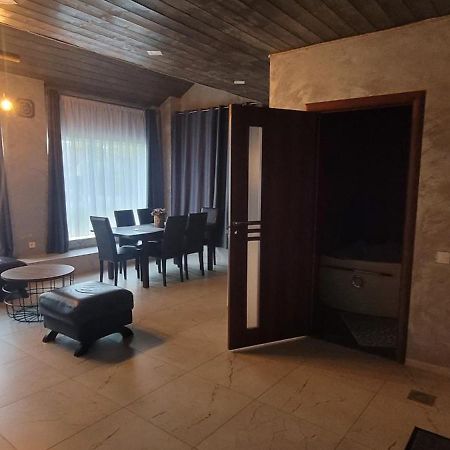 Apartamentai A&S Klaipėda Buitenkant foto
