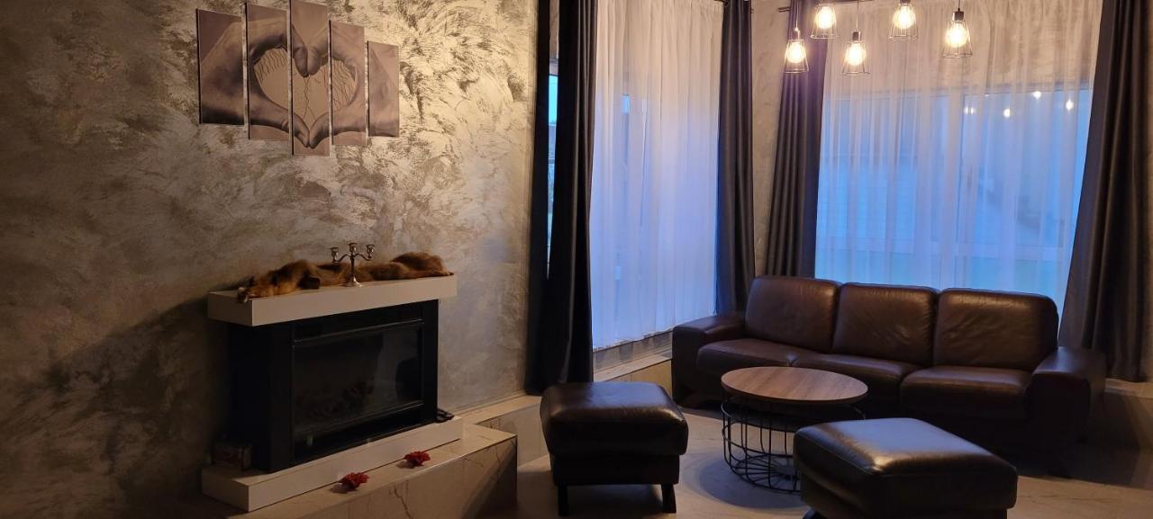 Apartamentai A&S Klaipėda Buitenkant foto